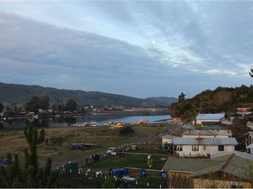 Venta de parcelas con vista al mar y río en Mehuin