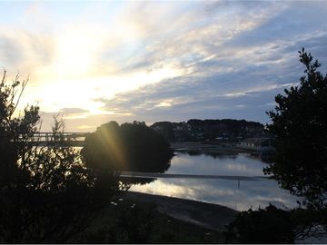 Venta de parcelas con vista al mar y río en Mehuin