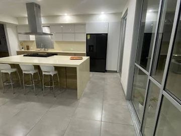 VENTA de CASAS en PEREIRA