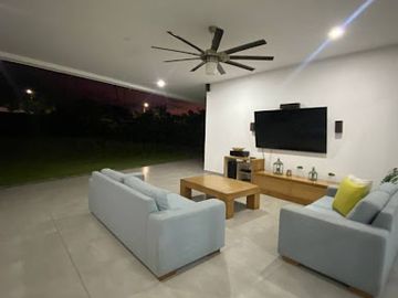 VENTA de CASAS en PEREIRA