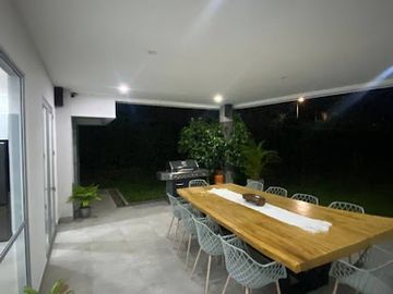 VENTA de CASAS en PEREIRA