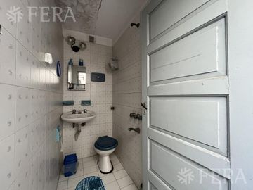 Venta PH 3 ambientes en Wilde (28208)