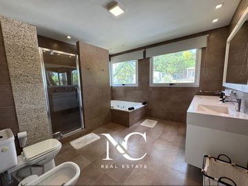 Casa en venta en Costa Esmeralda