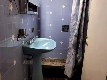 Casa en venta - 2 Dormitorios 1 Baño - Cochera - 600Mts2 - General Paz