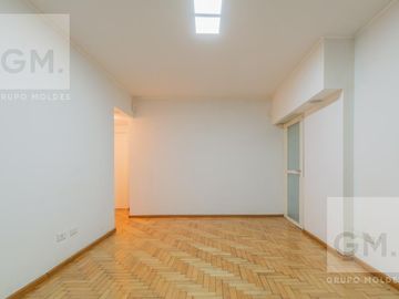 2 ambientes con Patio en Congreso! Apto Profesional! - Apto Credito