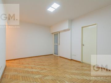 2 ambientes con Patio en Congreso! Apto Profesional! - Apto Credito