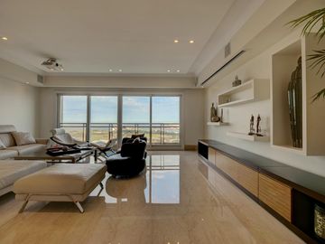VENTA IMPECABLE CHATEAU 5 AMBIENTES. 2 COCHERAS. PUERTO MADERO