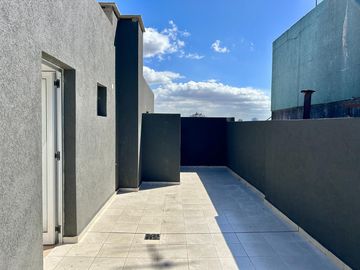 Venta Departamento Dúplex de 3 Ambientes con Terraza en Palermo Soho – Próximo a Estrenar