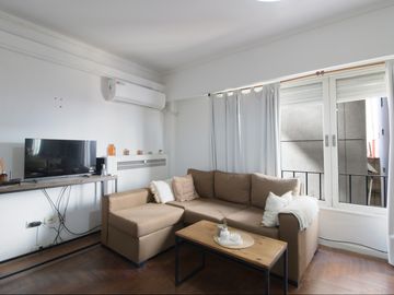 RECOLETA. DEPARTAMENTO 4 AMBIENTES .