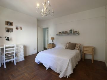 RECOLETA. DEPARTAMENTO 4 AMBIENTES .