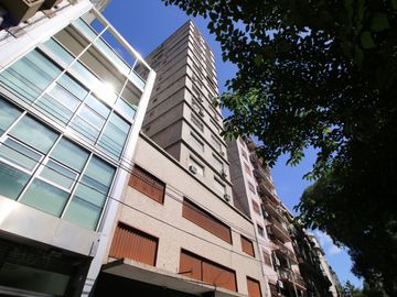 RECOLETA. DEPARTAMENTO 4 AMBIENTES .