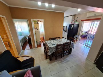Venta departamento 3 ambientes con una enorme terraza. San miguel. retasada, oportunidad.