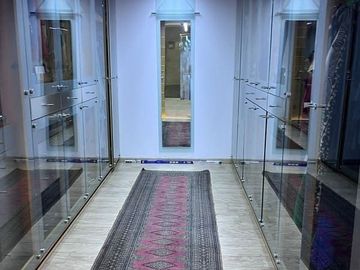 VENTA CASA CON JARDÍN EN LOMAS DE BEZARES