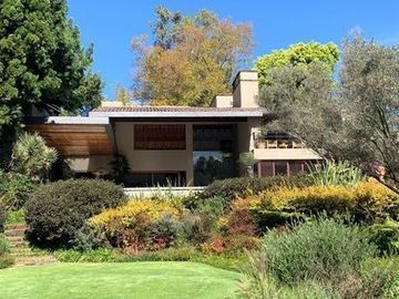 Casa en venta en Valle de Bravo junto al lago