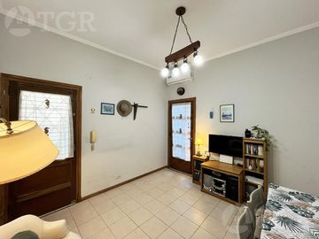 PH en Venta 2 ambientes planta baja con patio, sin expensas refaccionado a nuevo