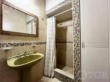 PH en Venta 2 ambientes planta baja con patio, sin expensas refaccionado a nuevo