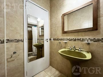 PH en Venta 2 ambientes planta baja con patio, sin expensas refaccionado a nuevo