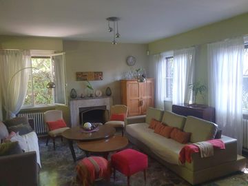 Wineberg al 3000 - Lindísimo chalet de ladrillo en una de las mejores cuadras de Olivos