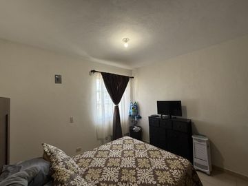 MISIÓN REGINA VENTA Casa cuatro recámaras