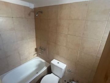 VENDO. ITUZAINGO 386.DUPLEX.EXTERNO CON BALCON.