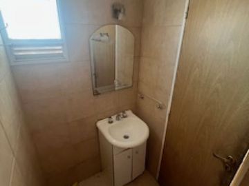 VENDO. ITUZAINGO 386.DUPLEX.EXTERNO CON BALCON.