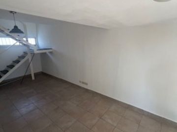 VENDO. ITUZAINGO 386.DUPLEX.EXTERNO CON BALCON.