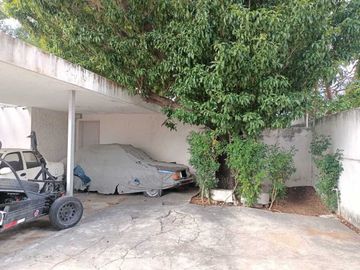 En Venta, Casa en la Col. Buenavista a 100 metros de Prol. Montejo