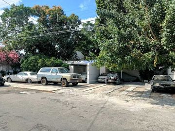 En Venta, Casa en la Col. Buenavista a 100 metros de Prol. Montejo