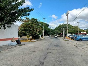En Venta, Casa en la Col. Buenavista a 100 metros de Prol. Montejo