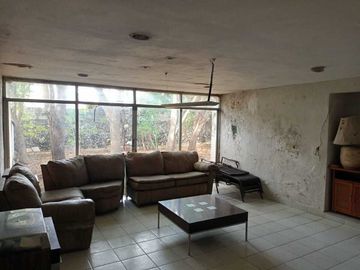 En Venta, Casa en la Col. Buenavista a 100 metros de Prol. Montejo