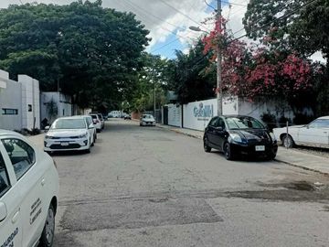 En Venta, Casa en la Col. Buenavista a 100 metros de Prol. Montejo