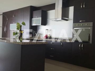 CASA VENTA CUMBRES DEL LAGO JURIQUILLA