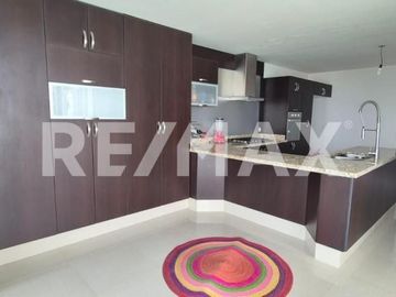 CASA VENTA CUMBRES DEL LAGO JURIQUILLA