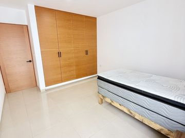 Casa en venta en esquina, en fraccionamiento privado y al sur de la ciudad