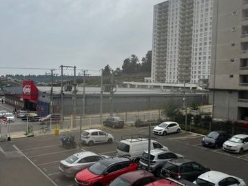 Se vende departamento en sector Reñaca Alto supermercado Acuenta. Val.
