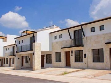 Venta de Casa en el Refugio Queretaro