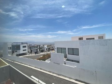 Casa en Venta en Zibatá, Querétaro.
