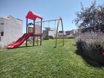 Casa en Venta en Zibatá, Querétaro.