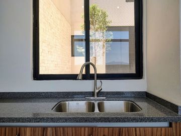 CASA EN VENTA EN  ZIBATÁ, QUERÉTARO
