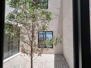 CASA EN VENTA EN  ZIBATÁ, QUERÉTARO