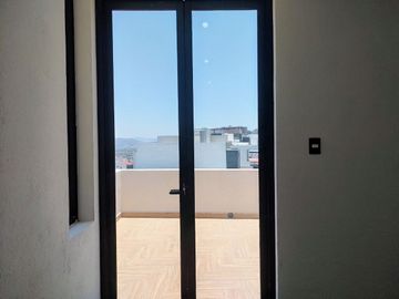 CASA EN VENTA EN  ZIBATÁ, QUERÉTARO