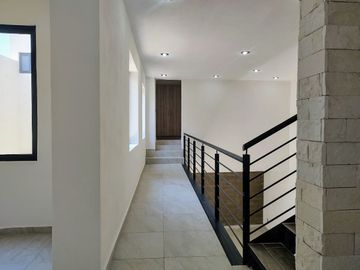 CASA EN VENTA EN  ZIBATÁ, QUERÉTARO