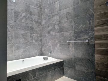 CASA EN VENTA EN  ZIBATÁ, QUERÉTARO