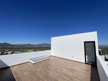 CASA EN VENTA ZIBATA QUERETARO.