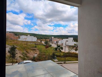 CASA EN VENTA EN EL MAYORAZGO QUERÉTARO