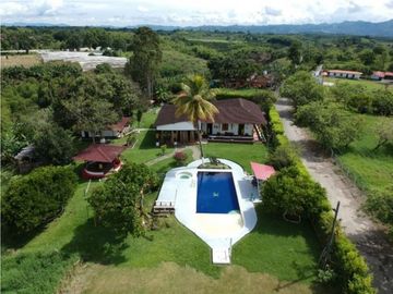 4180753 Venta Finca Hotel Montenegro, Quindío
