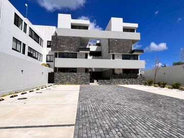 En venta departamento en zona de Temozon norte
