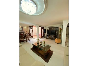 CASA EN VENTA EN BELEN LA MOTA