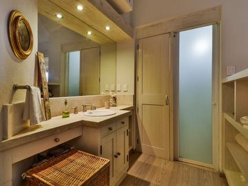 VENTA CASA EN CONDOMINIO CERCA RANCHO SAN FRANCISCO