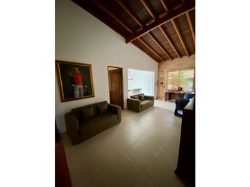 VENDEMOS FINCA EN SAN JERÓNIMO